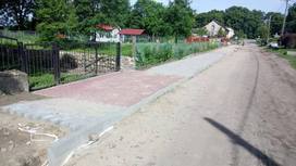 Budowa chodnika w Komorowie 