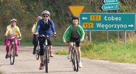 IX rowerowe POŻEGNANIE LATA "NAD JEZIORO KONIE"
