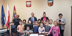 Odkrywanie urzędu przez uczniów SP 3 Łobez 20.11.2019
