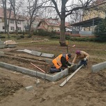  Rozpoczęły się prace związane z  modernizacją placu przy Domu Dziecka w Łobzie
