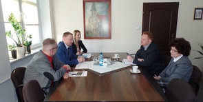 Wizyta Rektora Wyższej Szkoły Administracji Publicznej w Szczecinie w Starostwie Łobeskim