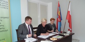 Podpisanie umowy pomiędzy LGD CIW w Łobzie, a Województwem Zachodniopomorskim