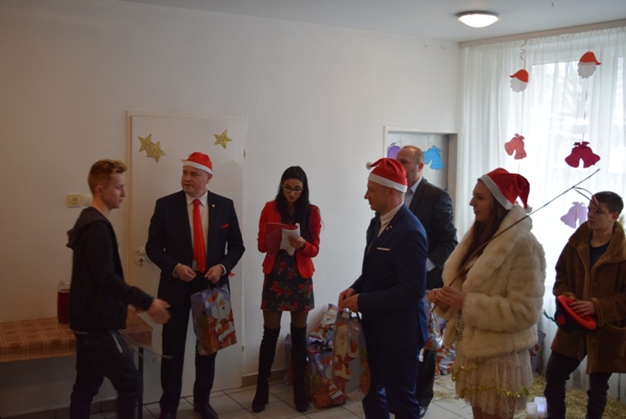 Wielkie świętowanie w Środowiskowym Hufcu Pracy w Łobzie
