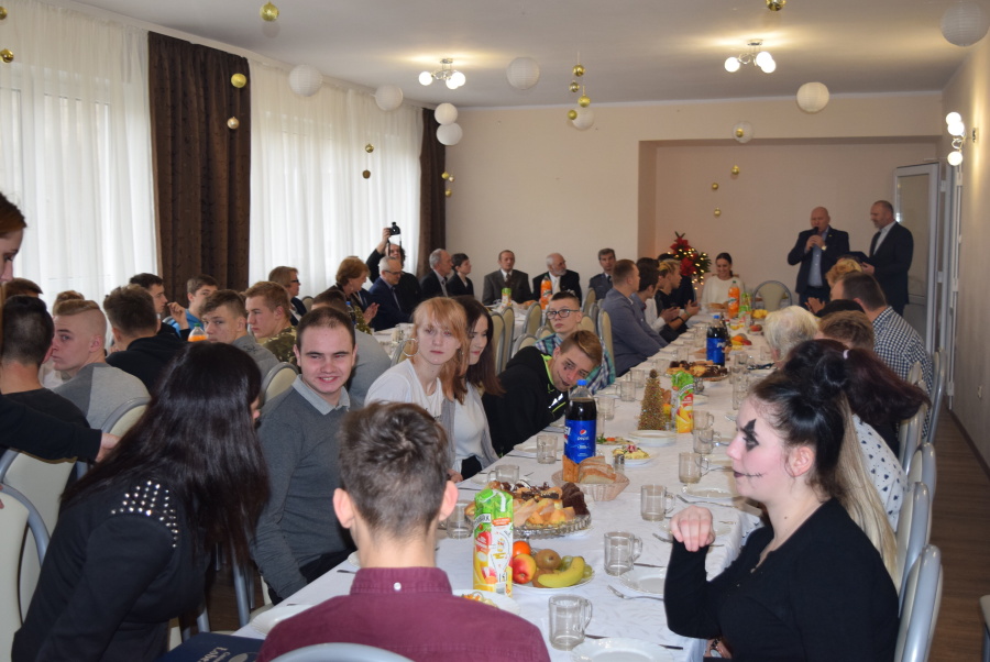 Wigilia w Środowiskowym Hufcu Pracy w Łobzie