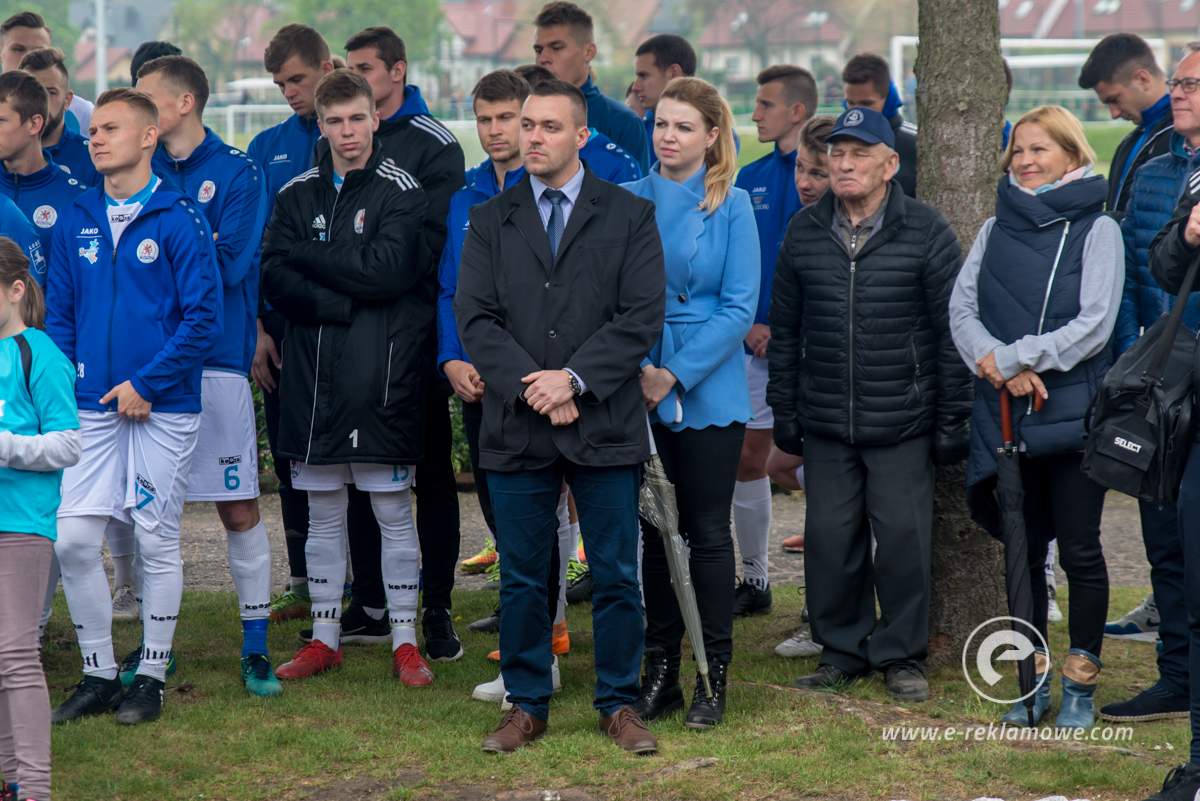Otwarcie boiska piłkarskiego w Łobzie 01.05.2019