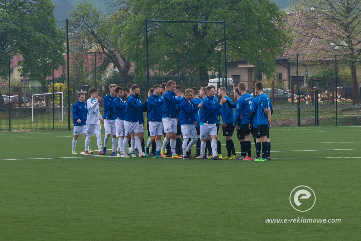 Otwarcie boiska piłkarskiego w Łobzie 01.05.2019