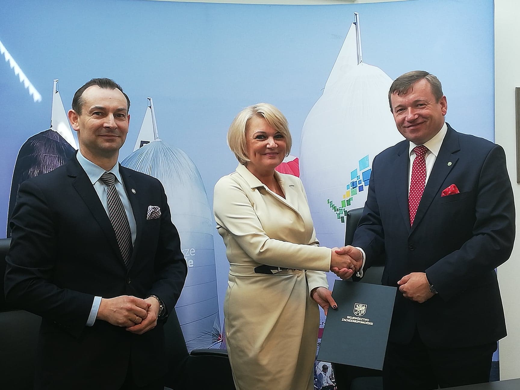 Kolejne środki finansowe na przebudowę dróg powiatowych pozyskane!