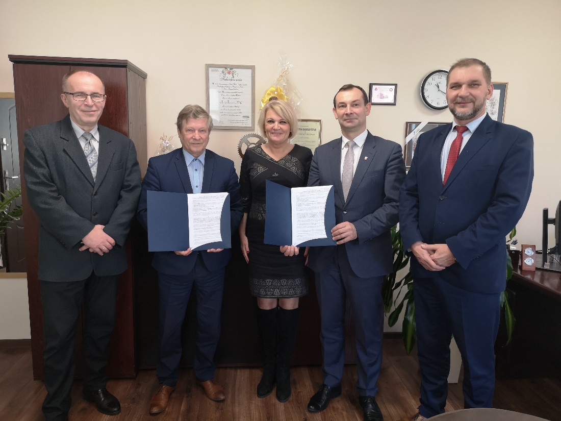 Pracownia RTG i USG już niedługo w Resku - podpisano umowy 31.10.2019