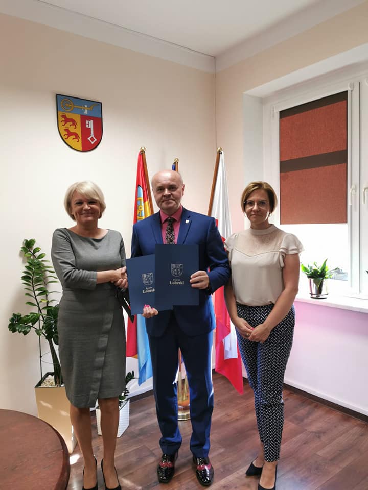 Podpisanie umowy na pomoc finansową w organizacji koncertu 