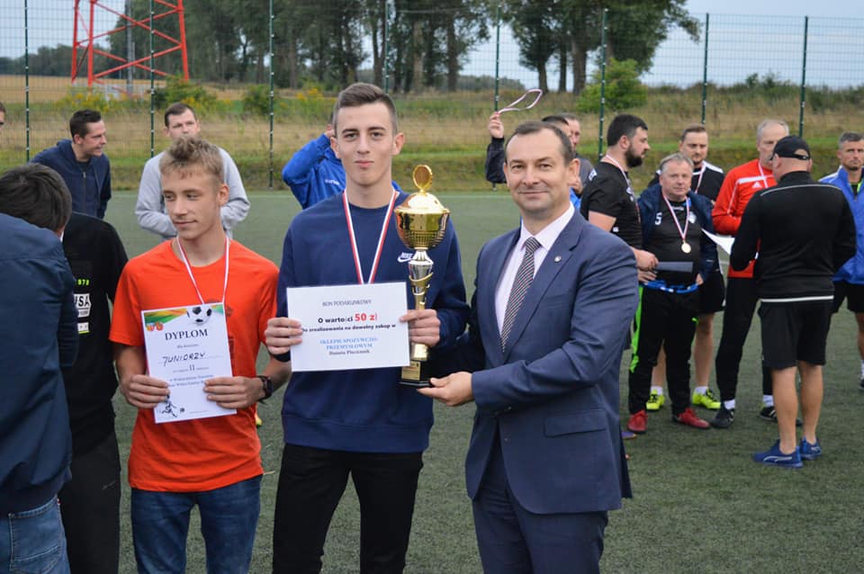 Wakacyjny Turniej Piłki Nożnej o Puchar Wójta w Radowie Małym 28.08.2020