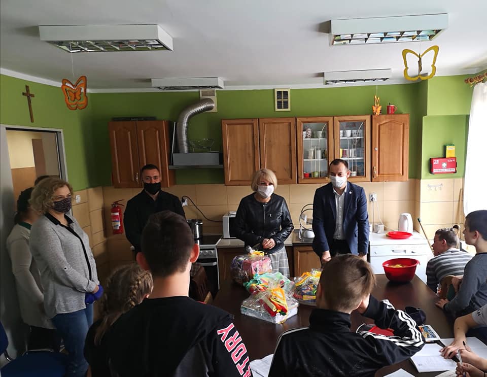 Artyści Domu Dziecka w Łobzie 04.05.2020