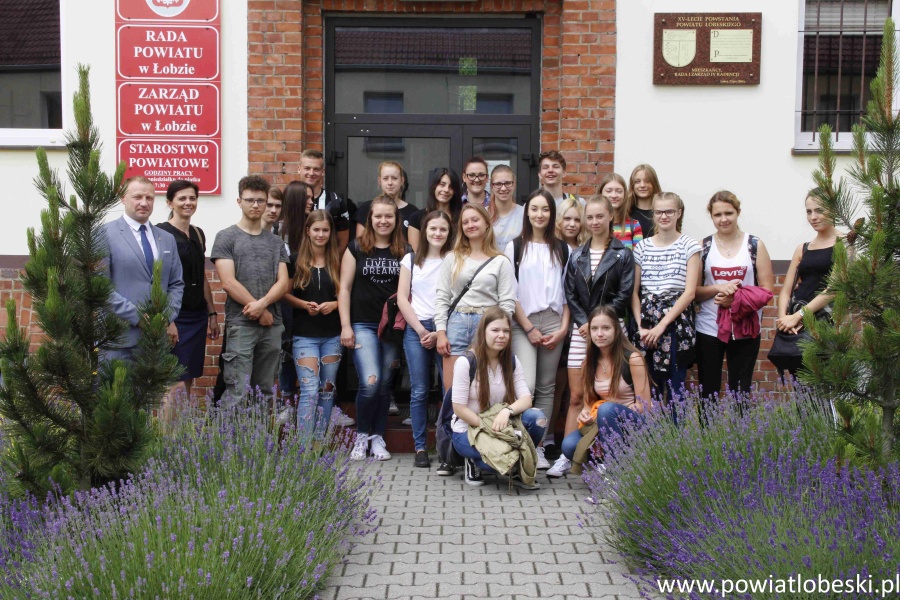 Wizyta uczniów Zespołu szkól w Starostwie